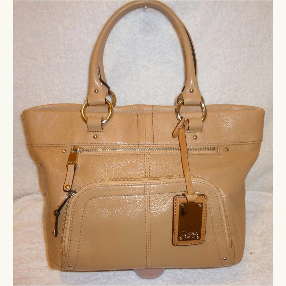 TIGNANELLO TAN LEATHER SHOULDER/SATCHEL HANDBAG, SILVER TONE HARDWARE